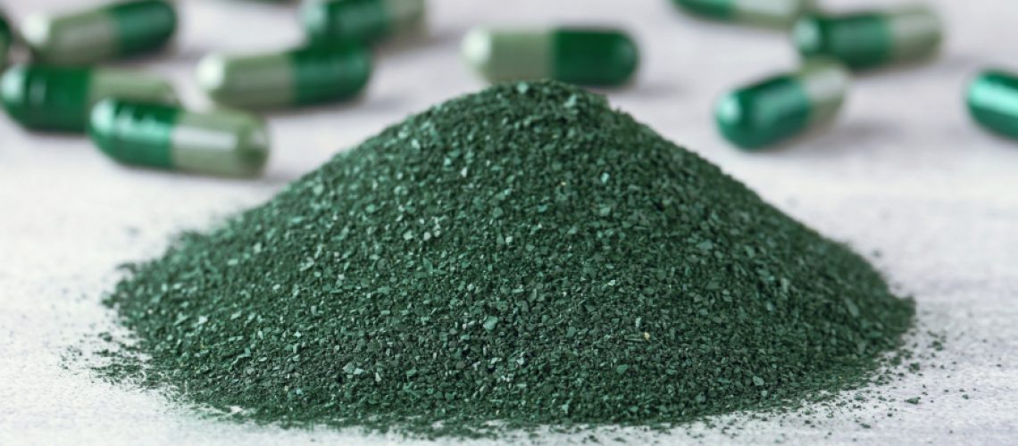 Spirulina Capsules vs Powder - Spirulina Capsules and Powder.